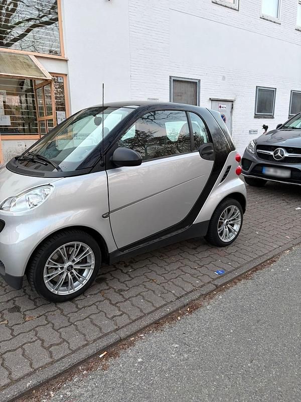 Gebraucht Smart ForTwo Coupé 71 PS (52 kW) 2011 Silber Coupé