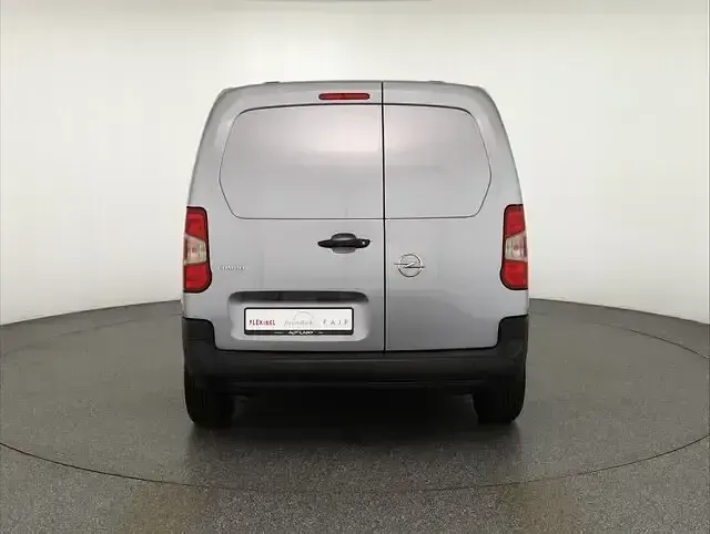 Occasion Opel Combo 102 ch (75 kW) 2023 Gris Monospace