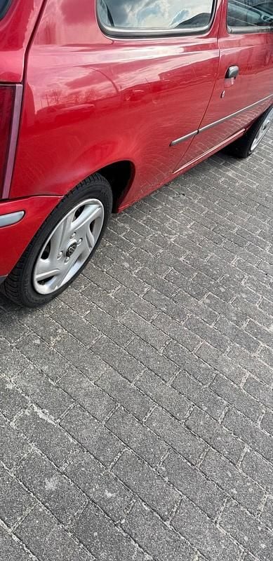 Gebraucht Nissan Micra 60 PS (44 kW) 2001 Rot Kleinwagen