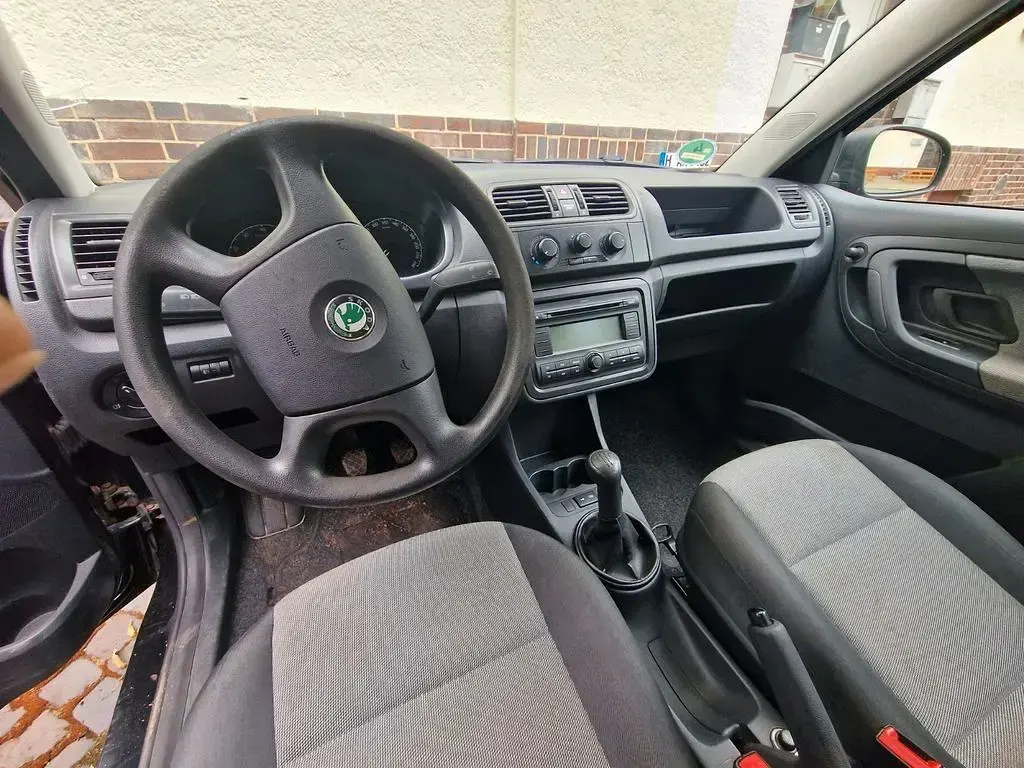Gebraucht Skoda Fabia 60 PS (44 kW) 2009 Schwarz Limousine