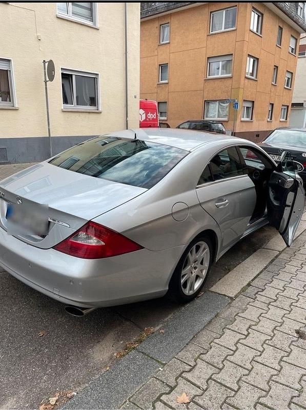 Silber Gebraucht 2005 Mercedes CLS350 Limousine | 7.500 € (Guter Preis) - Bild 1/4