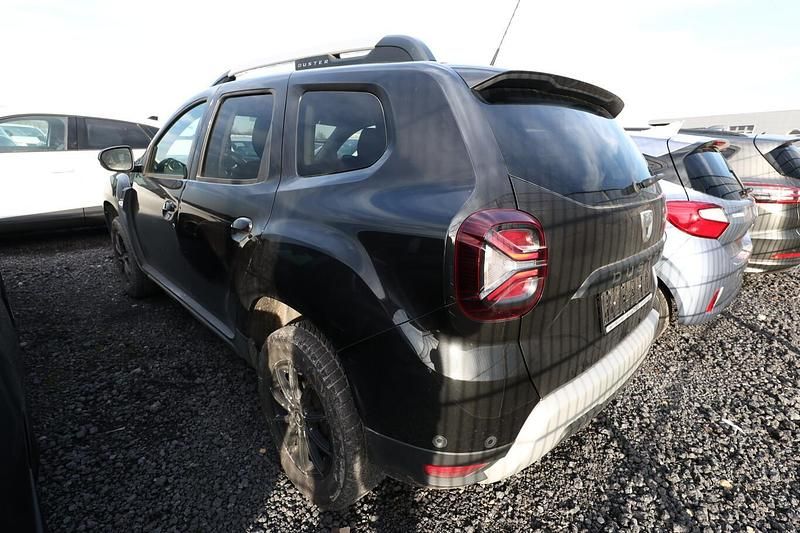 Gebraucht Dacia Duster Prestige 131 PS (96 kW) 2022 Schwarz metallic SUV