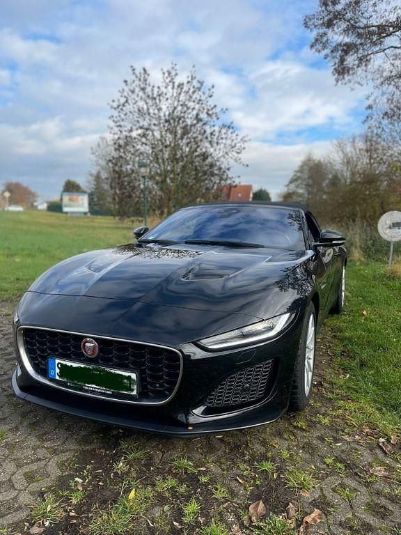 Schwarz Gebraucht 2021 Jaguar F-Type Cabrio | 44.750 € (Fairer Preis) - Bild 1/4