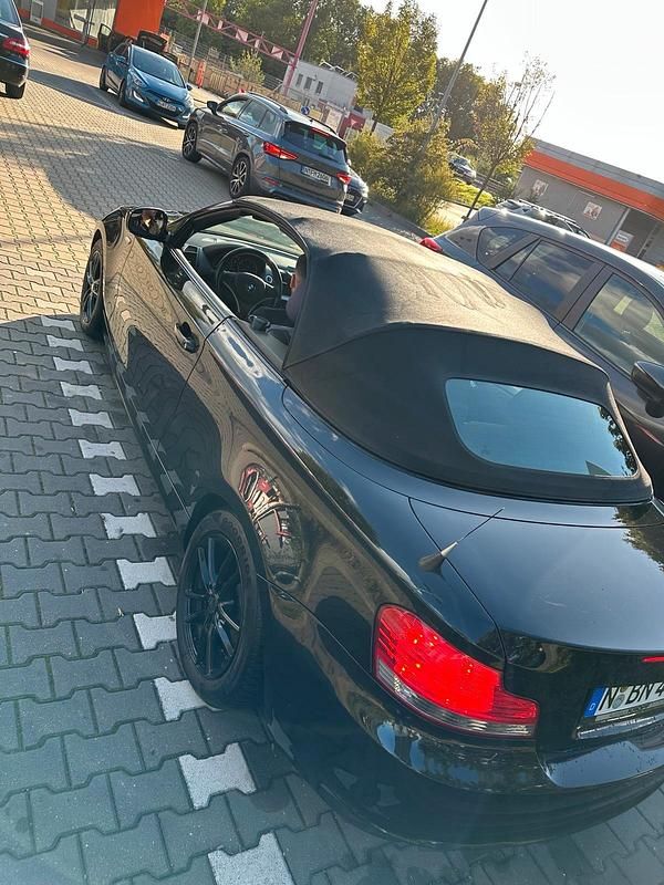 Schwarz Gebraucht 2010 BMW 118 Cabriolet Cabrio | 8.500 € (Fairer Preis) - Bild 1/4