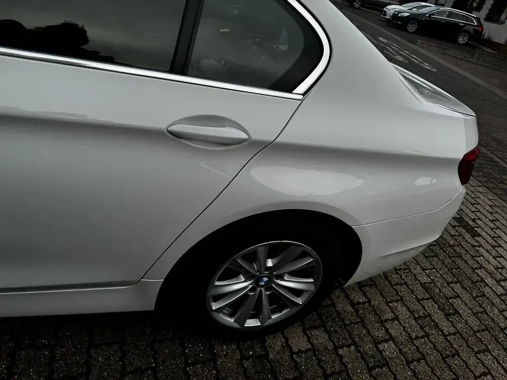 Gebraucht BMW 520 Efficient Dynamics 184 PS (135 kW) 2012 Weiß Limousine