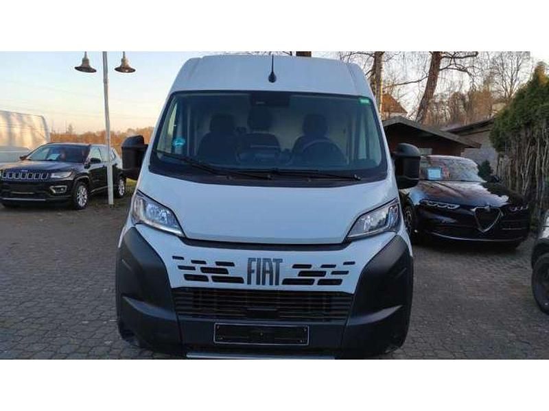 Gebraucht Fiat Ducato 140 PS (102 kW) 2024 Weiß Van