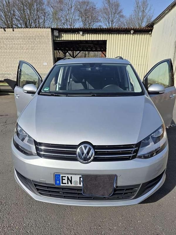 Gebraucht VW Sharan Highline 150 PS (110 kW) 2015 Silber Van / Kleinbus