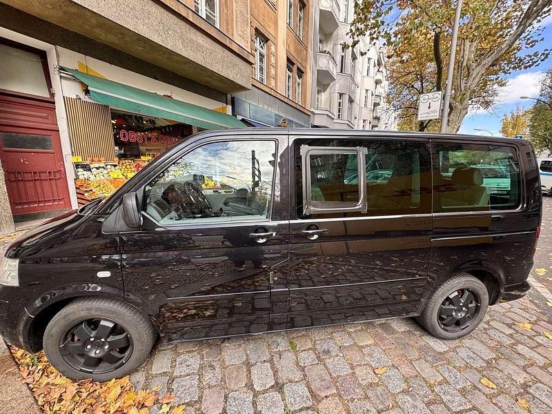 Gebraucht VW Multivan Highline 174 PS (127 kW) 2005 Schwarz Van