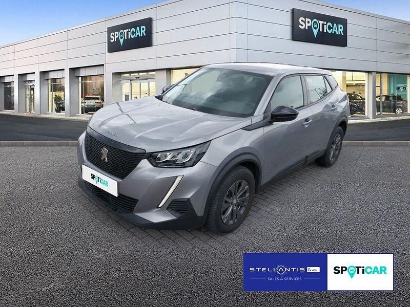 Grau Gebraucht 2022 Peugeot 2008 Active SUV | 14.790 € (Superpreis) - Bild 1/4