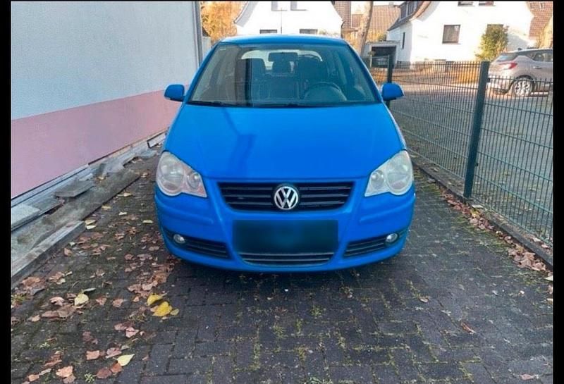 Gebraucht VW Polo 60 PS (44 kW) 2007 Blau Kleinwagen
