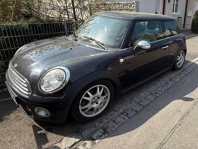 Gebraucht Mini Cooper D 109 PS (80 kW) 2008 Schwarz Kleinwagen