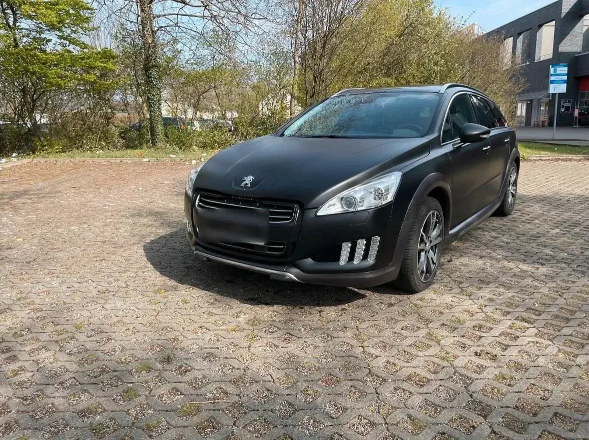 Gebraucht Peugeot 508 RXH 163 PS (119 kW) 2012 Schwarz Kombi