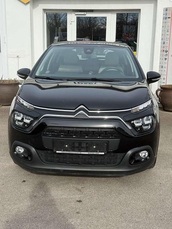 Gebraucht Citroën C3 PureTech 83 PS (61 kW) 2024 Perla nera schwarz Limousine