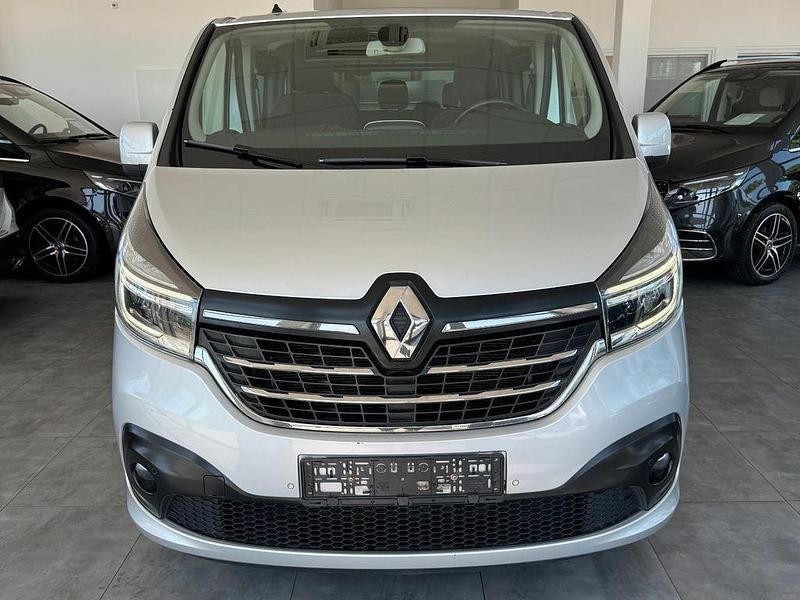 Gebraucht Renault Trafic 170 PS (125 kW) 2020 Silber Van / Kleinbus