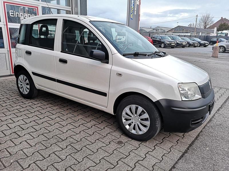 Gebraucht Fiat Panda Active 54 PS (39 kW) 2009 Weiß Kleinwagen
