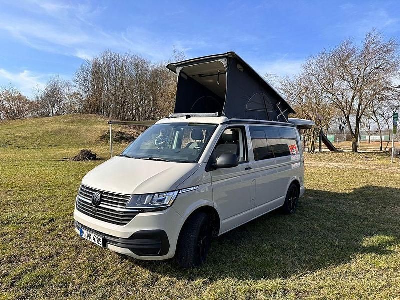 Gebraucht VW California Beach 150 PS (110 kW) 2021 Grau Van