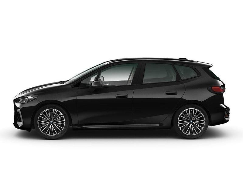 Gebraucht BMW 223 Active Tourer M Sport 204 PS (150 kW) 2023 Schwarz Van / Kleinbus