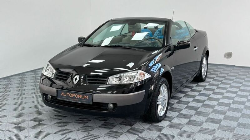 Schwarz Gebraucht 2004 Renault Mégane Cabriolet Privilege Cabrio | 1.999 € (Guter Preis) - Bild 1/4