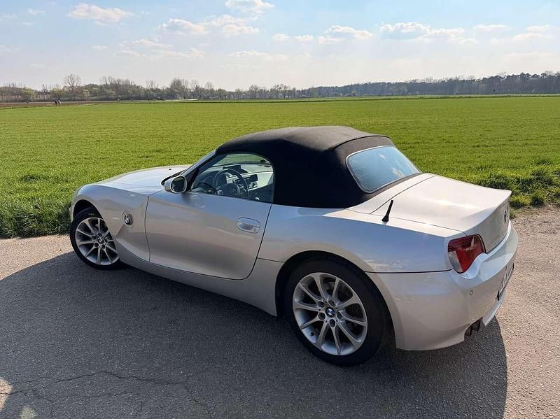 Gebraucht BMW Z4 218 PS (160 kW) 2008 Silber Cabrio