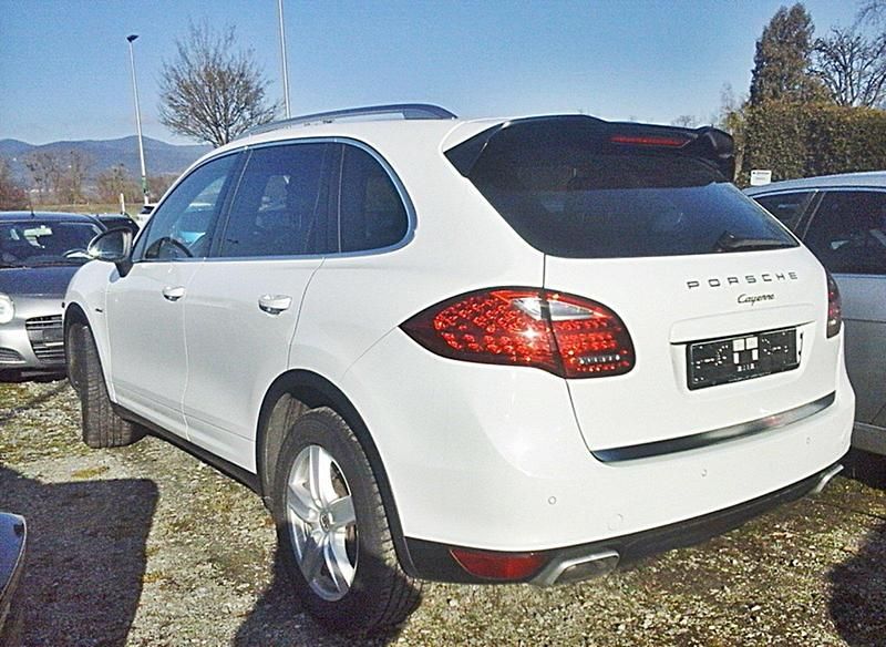 Gebraucht Porsche Cayenne 245 PS (180 kW) 2012 Weiß SUV