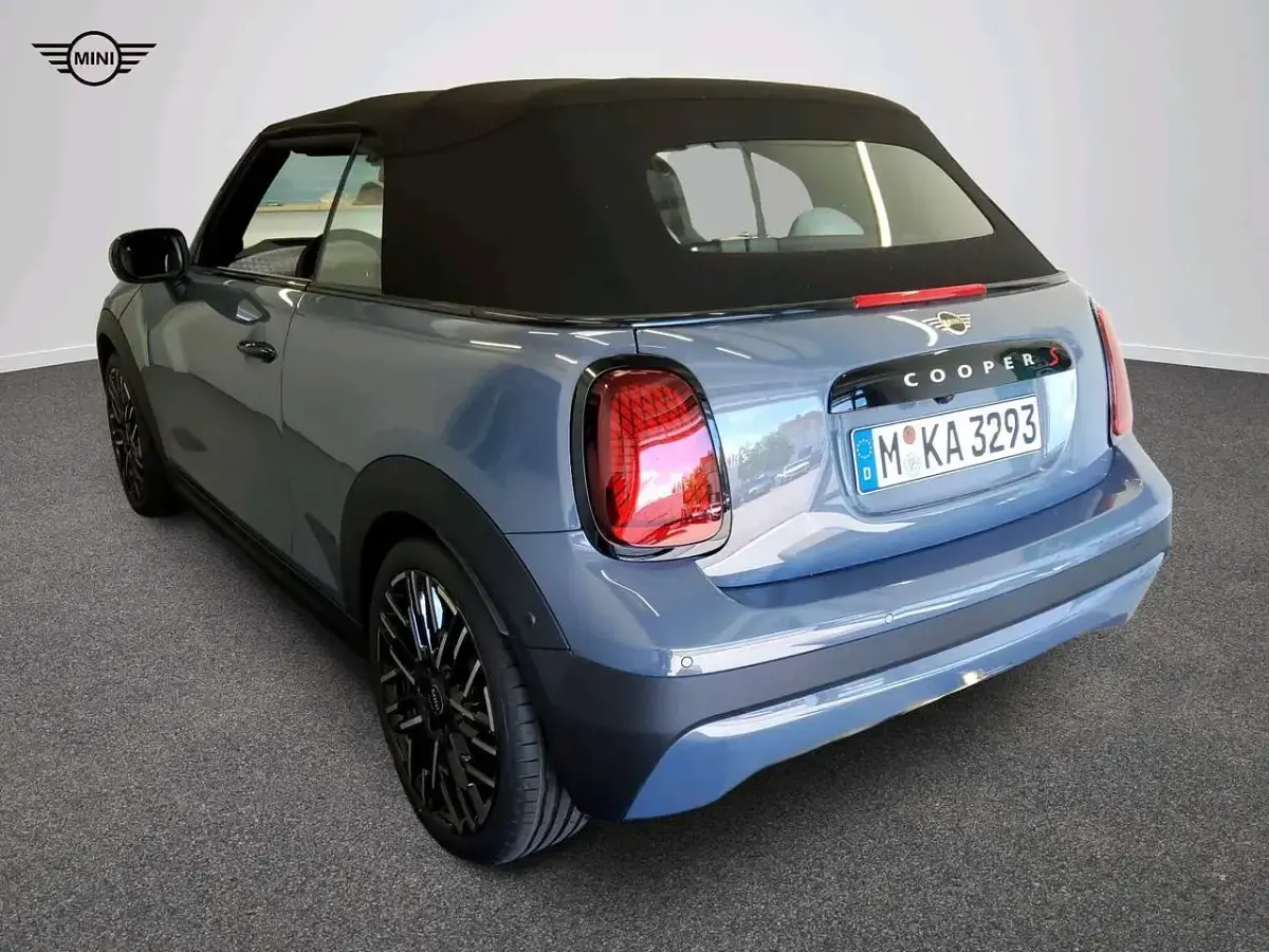Gebraucht Mini Cooper S Cabriolet Favoured 204 PS (150 kW) 2025 Grau Cabrio