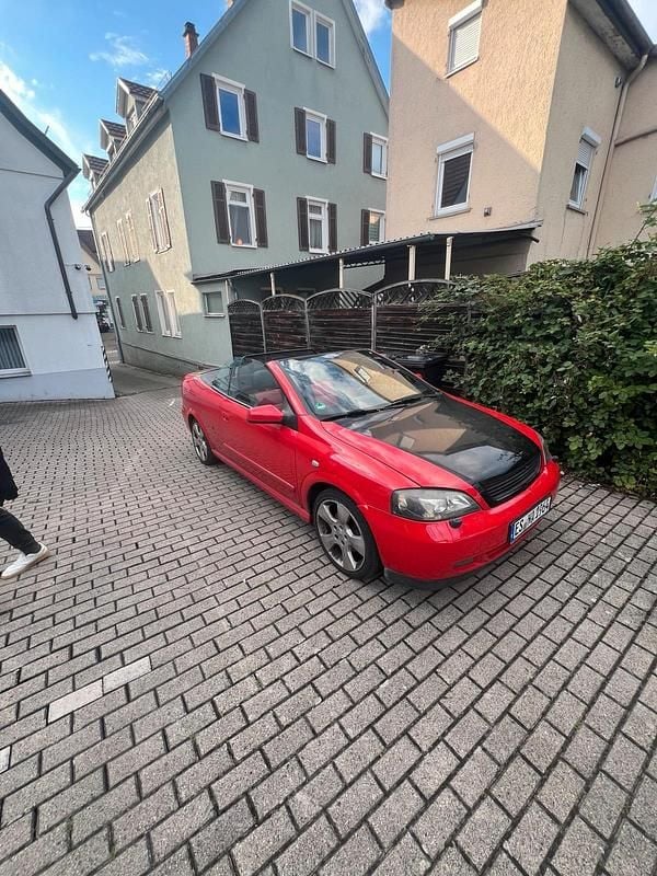 Rot Gebraucht 2003 Opel Astra Cabriolet Cabrio | 2.000 € (Fairer Preis) - Bild 1/4
