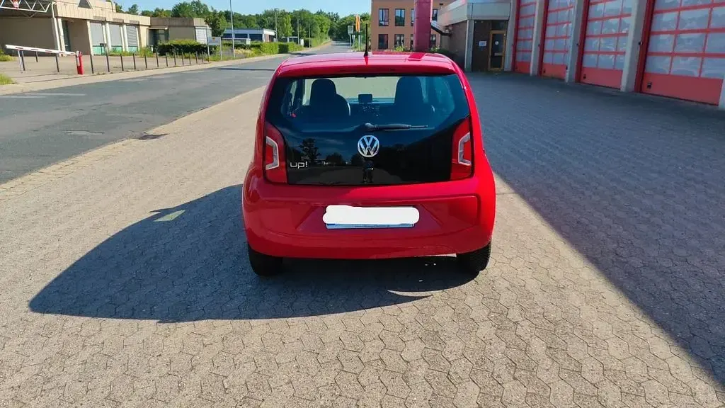 Gebraucht VW up! move up! 60 PS (44 kW) 2016 Rot Kleinwagen