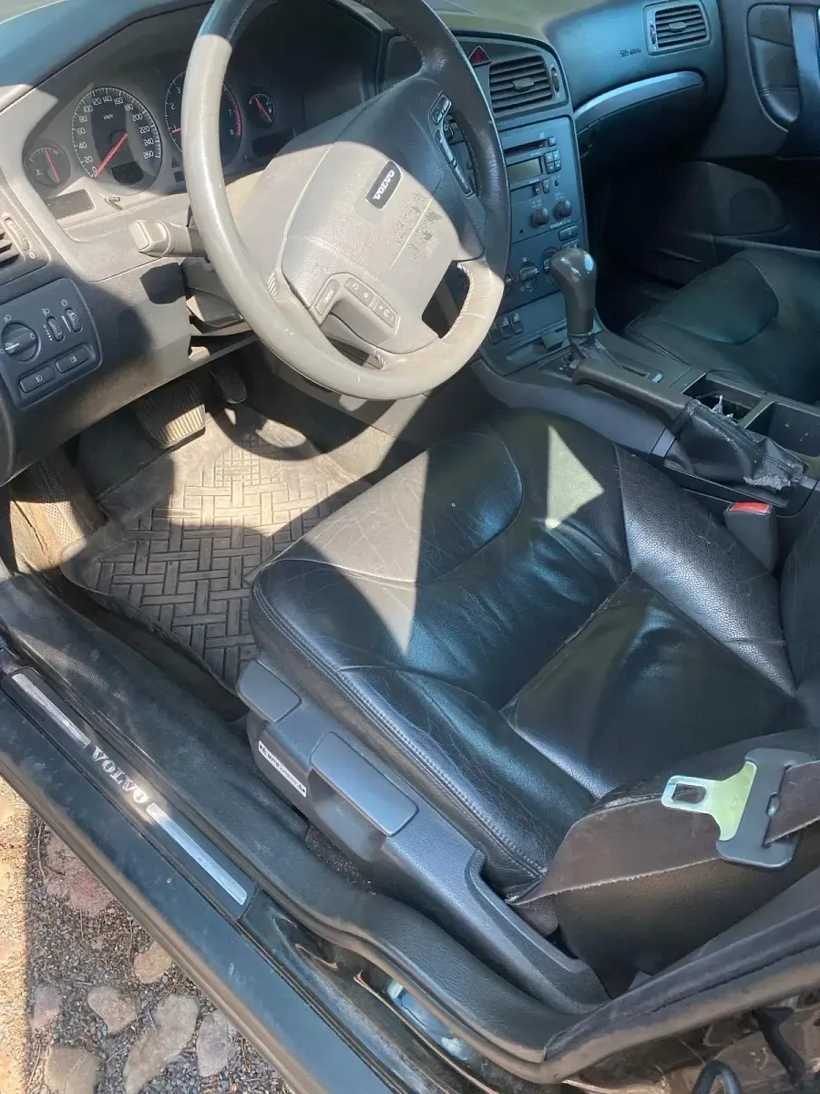 Gebraucht Volvo V70 140 PS (102 kW) 2020 Schwarz Kombi