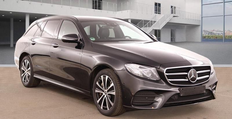 Gebraucht Mercedes E400 AMG 340 PS (250 kW) 2019 Schwarz Kombi
