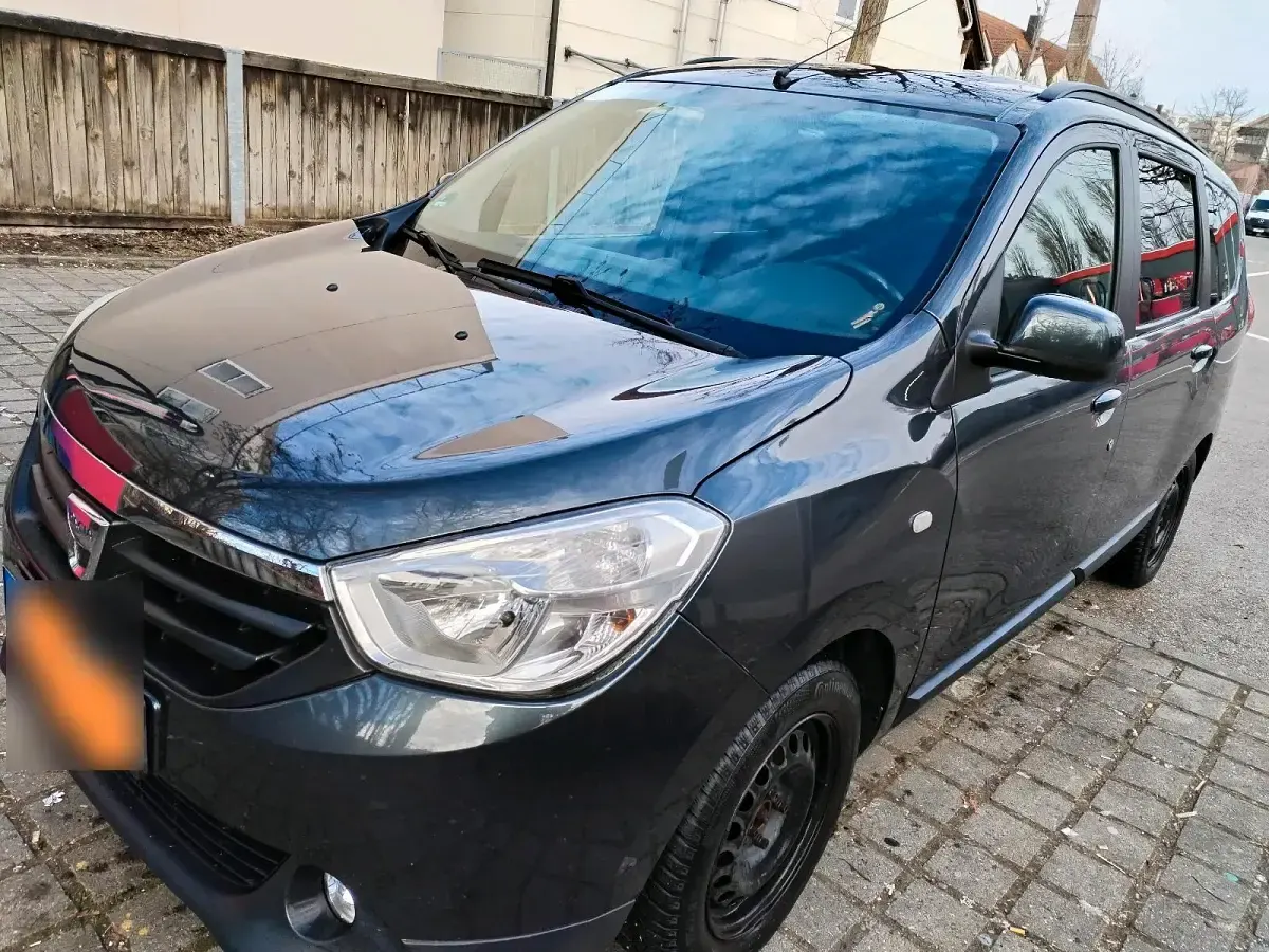 Gebraucht Dacia Lodgy 120 PS (88 kW) 2013 Andere farben Van / Kleinbus