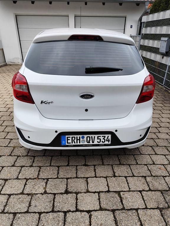 Gebraucht Ford Ka Trend 71 PS (52 kW) 2019 Weiß Kleinwagen