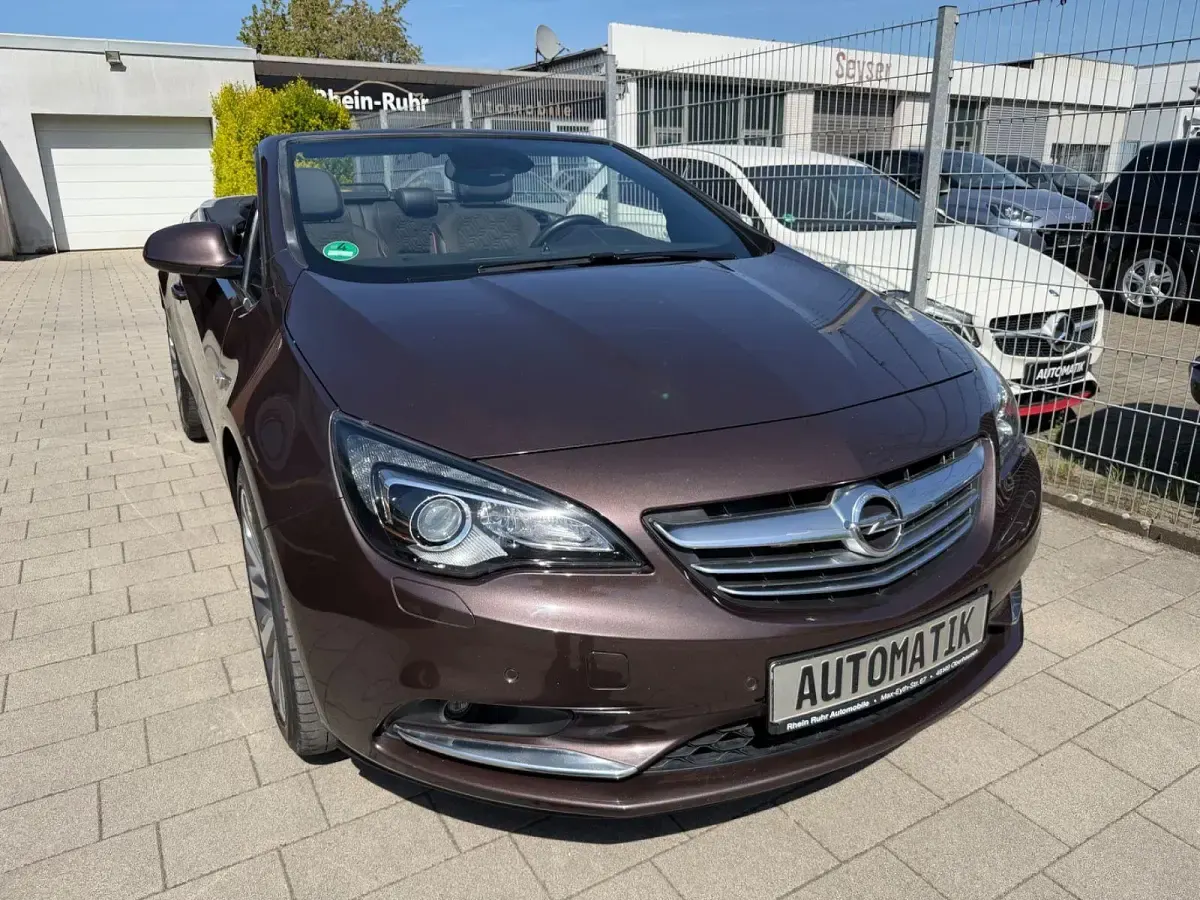 Gebraucht Opel Cascada Ultimate 170 PS (125 kW) 2017 Braun Cabrio