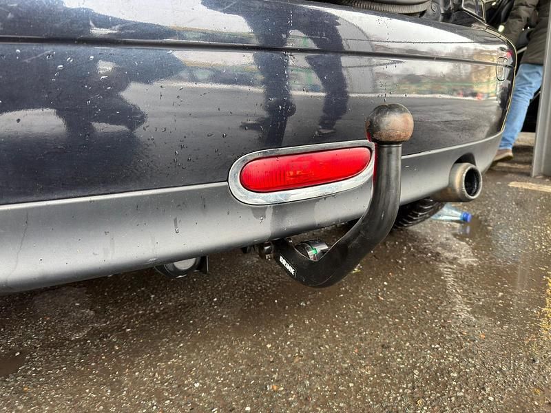 Gebraucht Mini Cooper 120 PS (88 kW) 2008 Schwarz Kleinwagen