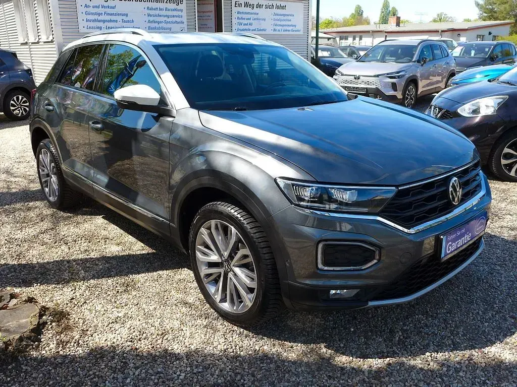 Gebraucht VW T-Roc Style 150 PS (110 kW) 2021 Grau SUV
