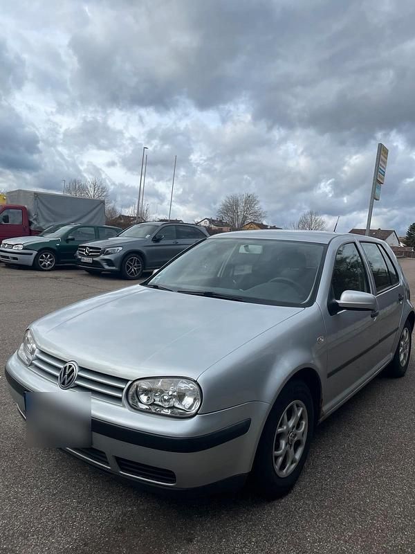Gebraucht VW Golf IV 75 PS (55 kW) 2001 Silber Limousine