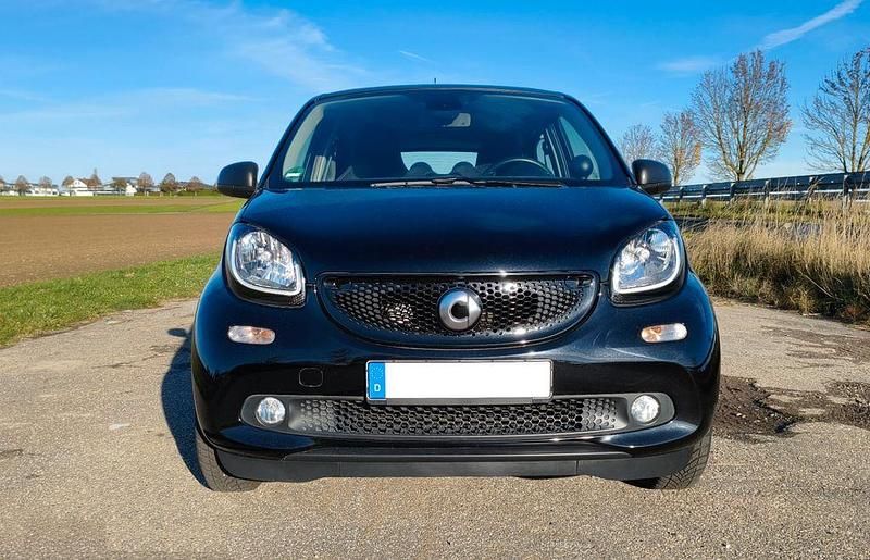 Gebraucht Smart ForFour Passion 71 PS (52 kW) 2019 Schwarz Kleinwagen