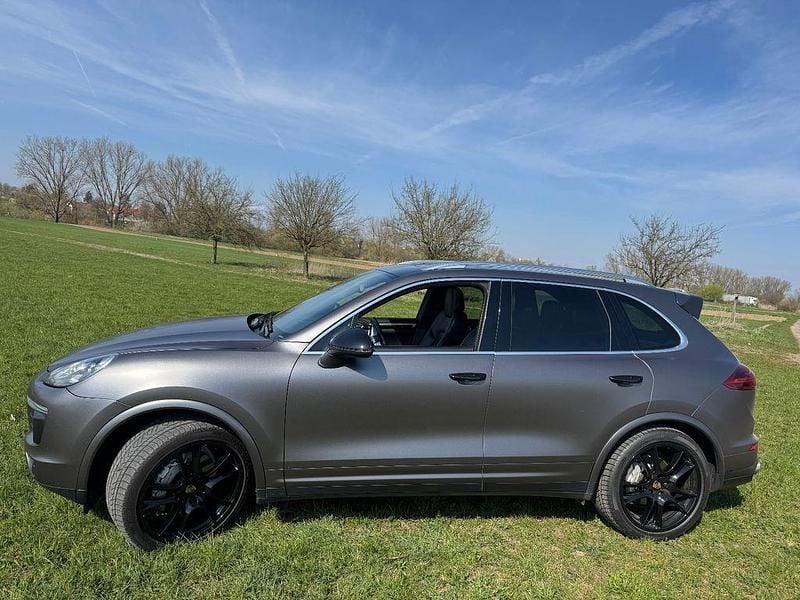 Gebraucht Porsche Cayenne 385 PS (283 kW) 2016 Schwarz SUV