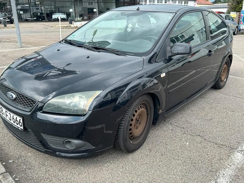 Gebraucht 2006 Ford Focus Limousine | 490 € (Superpreis) - Bild 1/4