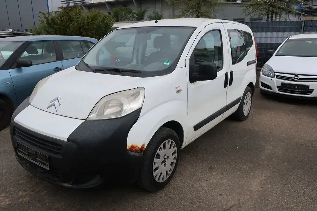 Gebraucht Citroën Nemo 73 PS (53 kW) 2009 Weiß Van / Kleinbus