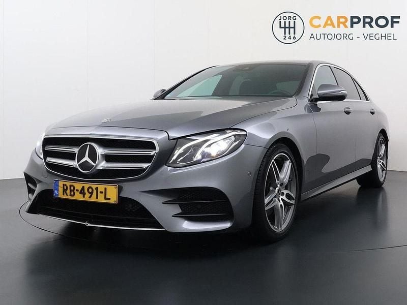 Gebraucht Mercedes E200 Business 184 PS (135 kW) 2017 Grau Limousine
