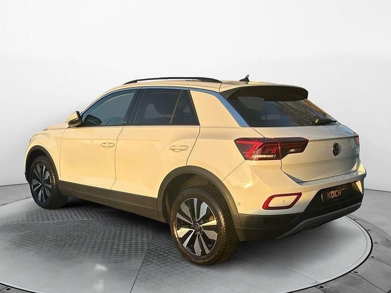 Gebraucht VW T-Roc Move 116 PS (85 kW) 2023 Pure white SUV