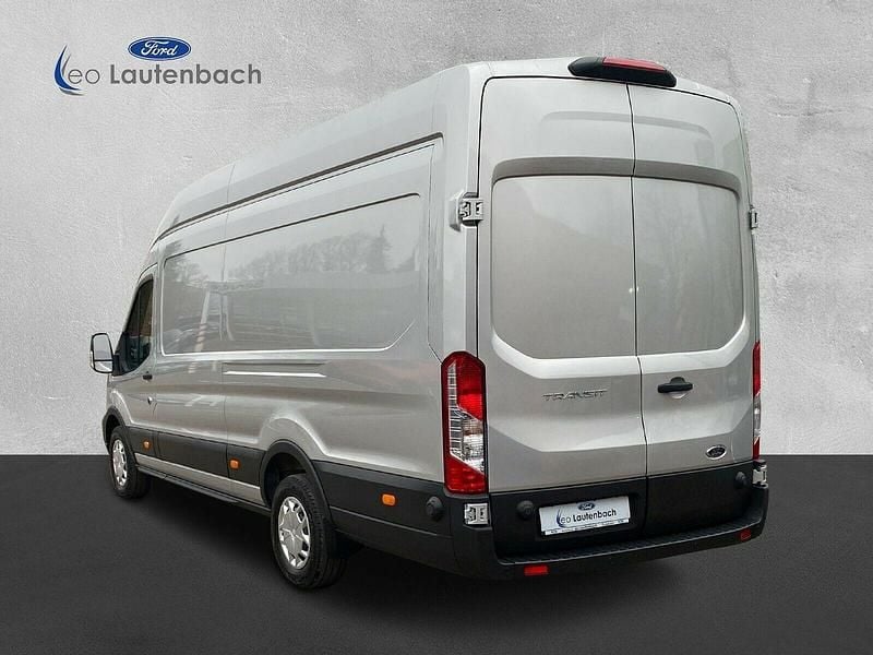 Gebraucht Ford Transit Trend 170 PS (125 kW) 2021 Polarsilber metallic Pickup