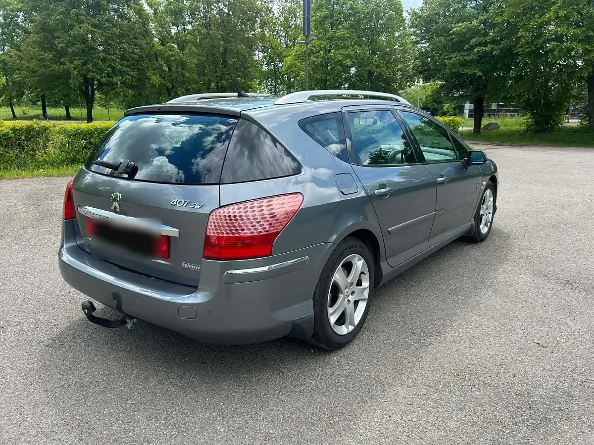 Gebraucht Peugeot 407 136 PS (100 kW) 2008 Blau Kombi