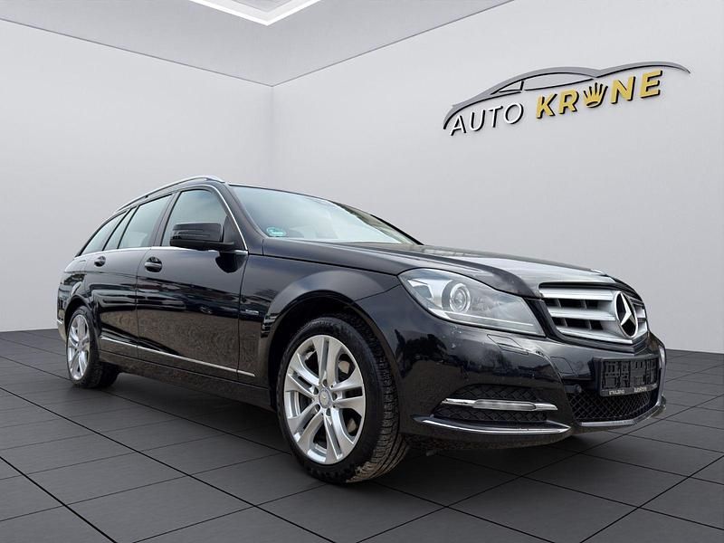 Gebraucht Mercedes C180 Avantgarde 156 PS (114 kW) 2012 Schwarz Kombi