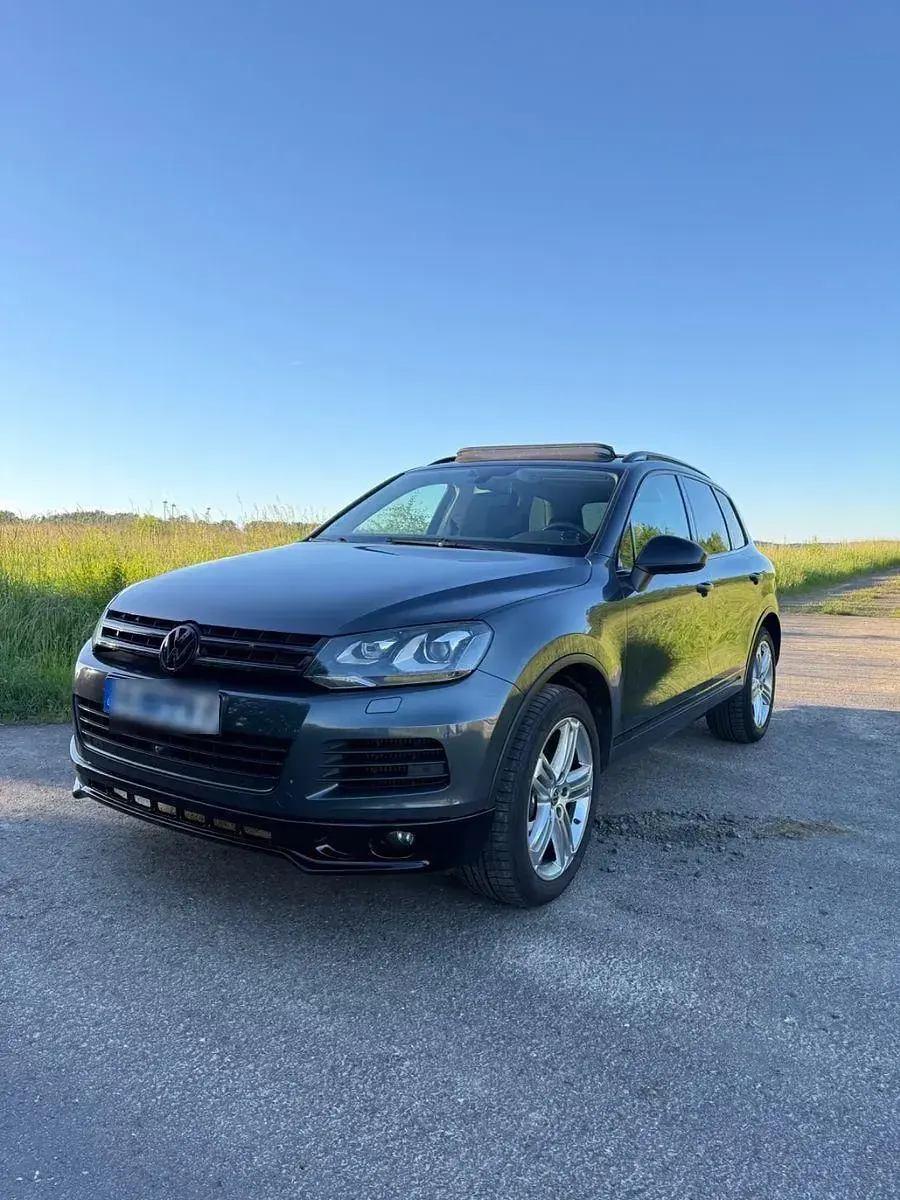 Gebraucht VW Touareg 245 PS (180 kW) 2011 Grau SUV