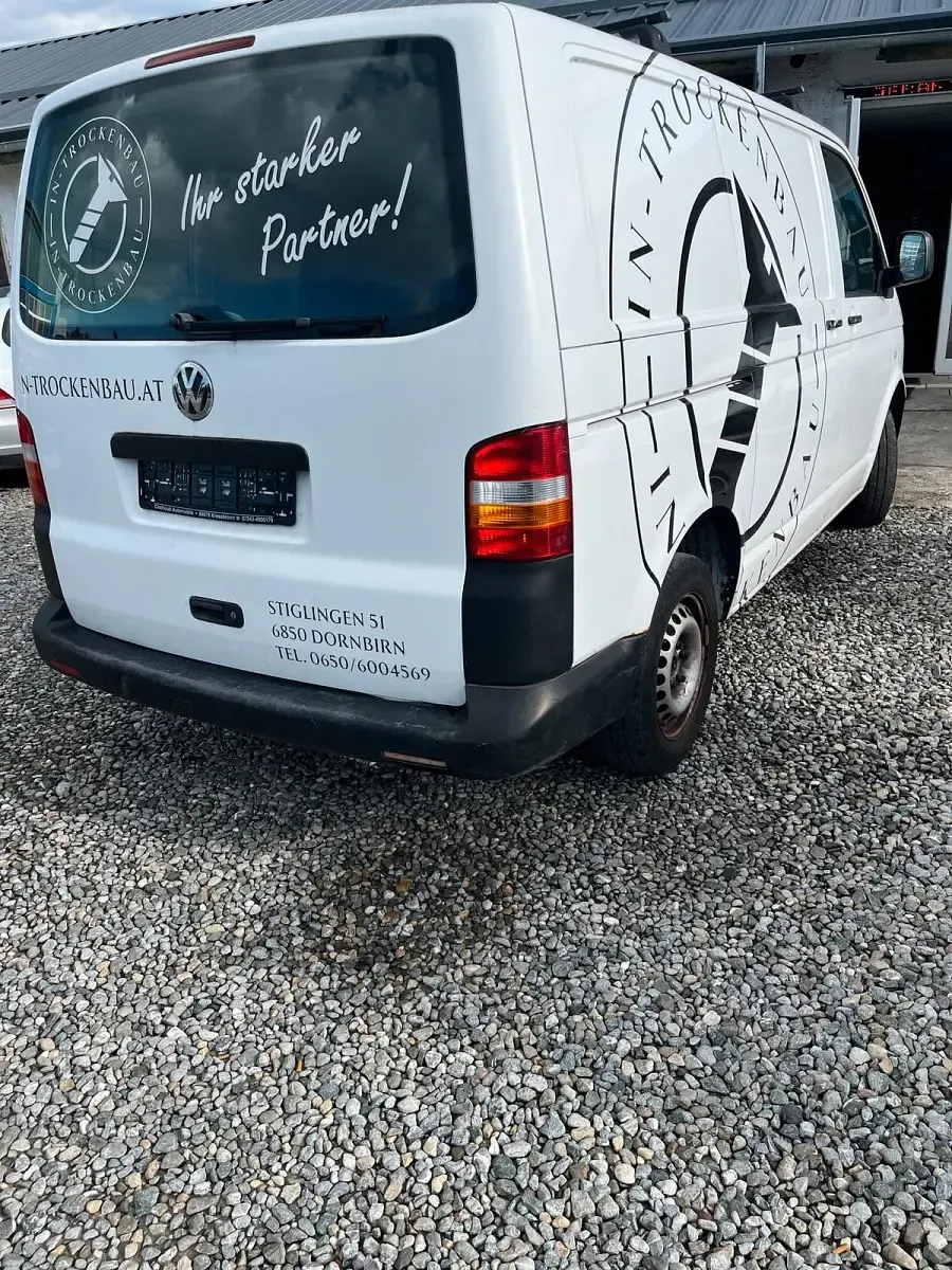Gebraucht VW T5 102 PS (75 kW) 2008 Weiß Van
