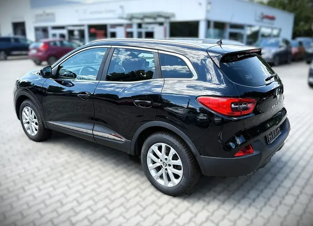 Gebraucht Renault Kadjar LIMITED 131 PS (96 kW) 2017 Schwarz SUV