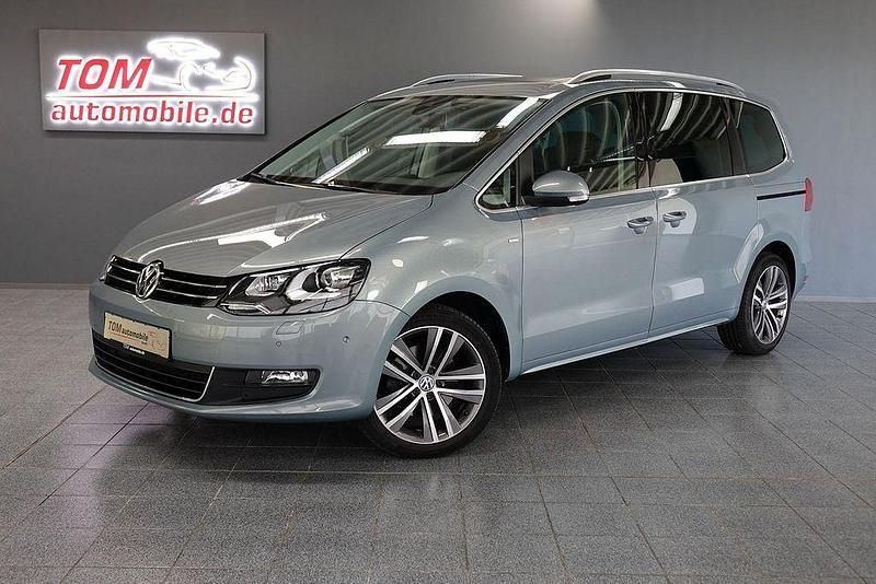Grau Gebraucht 2014 VW Sharan Cup Van / Kleinbus | 19.450 € (Teuer) - Bild 1/2