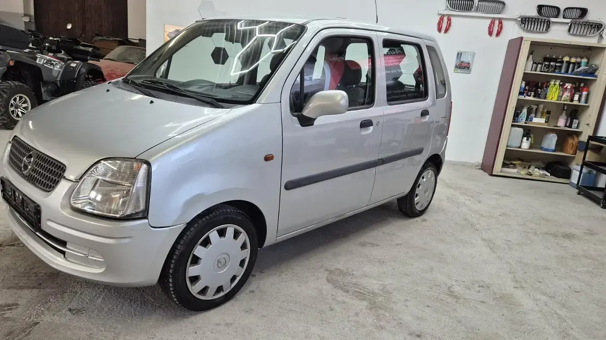 Gebraucht Opel Agila 75 PS (55 kW) 2002 Van / Kleinbus