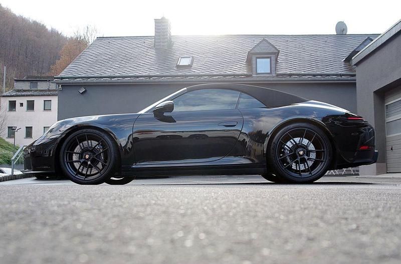 Gebraucht Porsche 992 541 PS (397 kW) 2025 Schwarz Cabrio